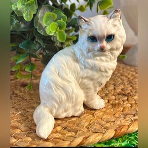 Vintage Persian White Cat with Stunning Blue Eyes, Made in Japan